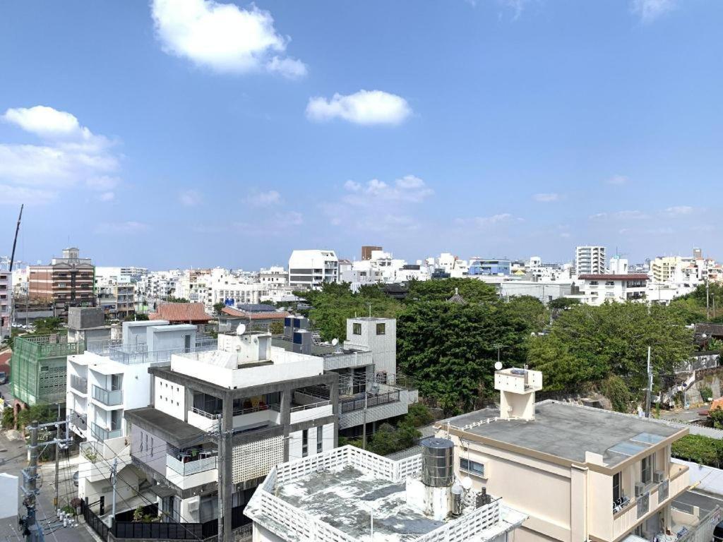 Mr.Kinjo Link In Kume Naha Hotel Exterior photo
